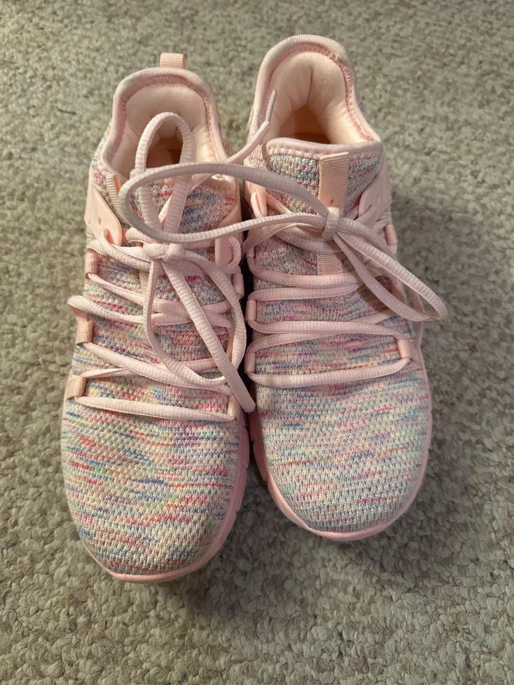 Pink Lightweight AOE Shoes Size 9 (40)